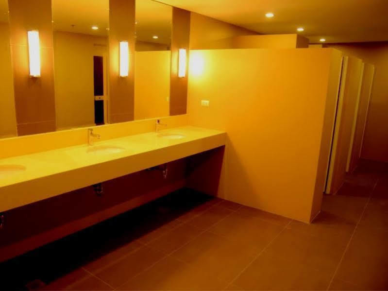 Stradella Hotel Pasig City Exterior foto